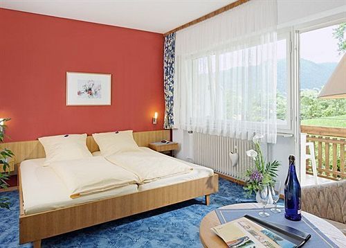 Hotel Neuenfels 3*